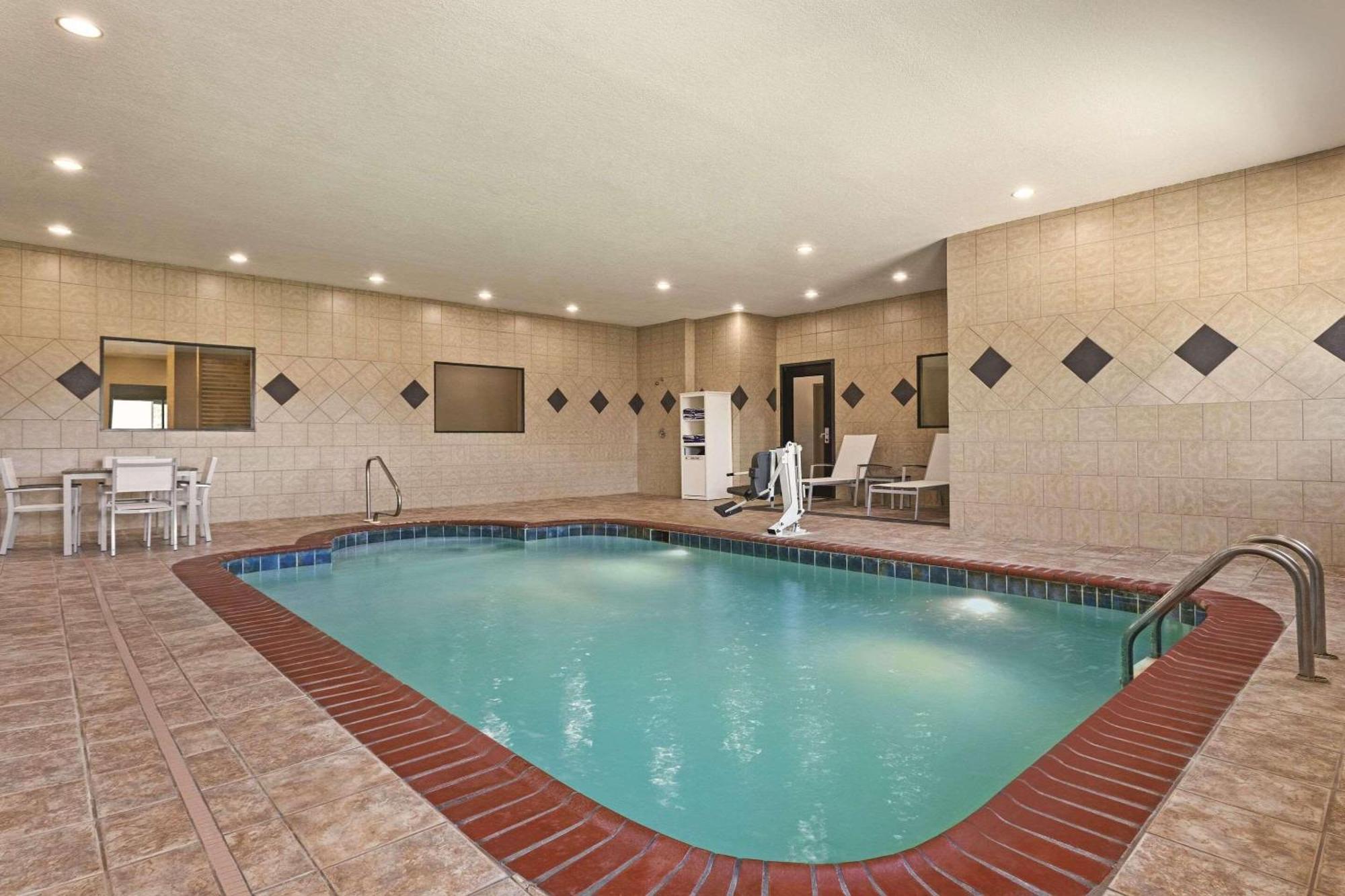Country Inn & Suites By Radisson, Byram-Jackson South, Ms Eksteriør billede